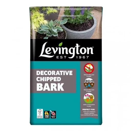 Levington Decorative Chipped Bark 40L bag