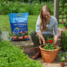 Load image into Gallery viewer, John Innes Peat Free No.2 Potting-on Compost
